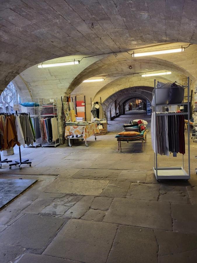 Uzes, Au Coeur Du Centre Medieval Le Logis Du Consul Un Bien D'Exception Du Xvieme Siecle 외부 사진