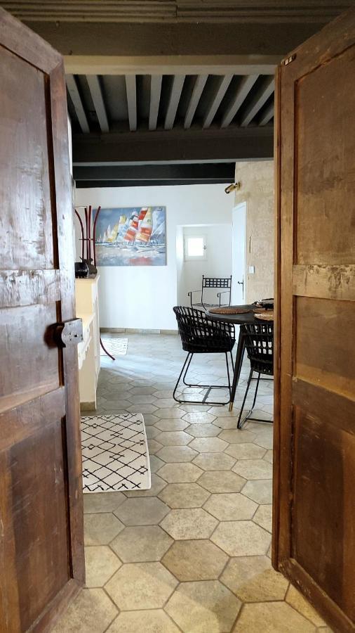 Uzes, Au Coeur Du Centre Medieval Le Logis Du Consul Un Bien D'Exception Du Xvieme Siecle 외부 사진