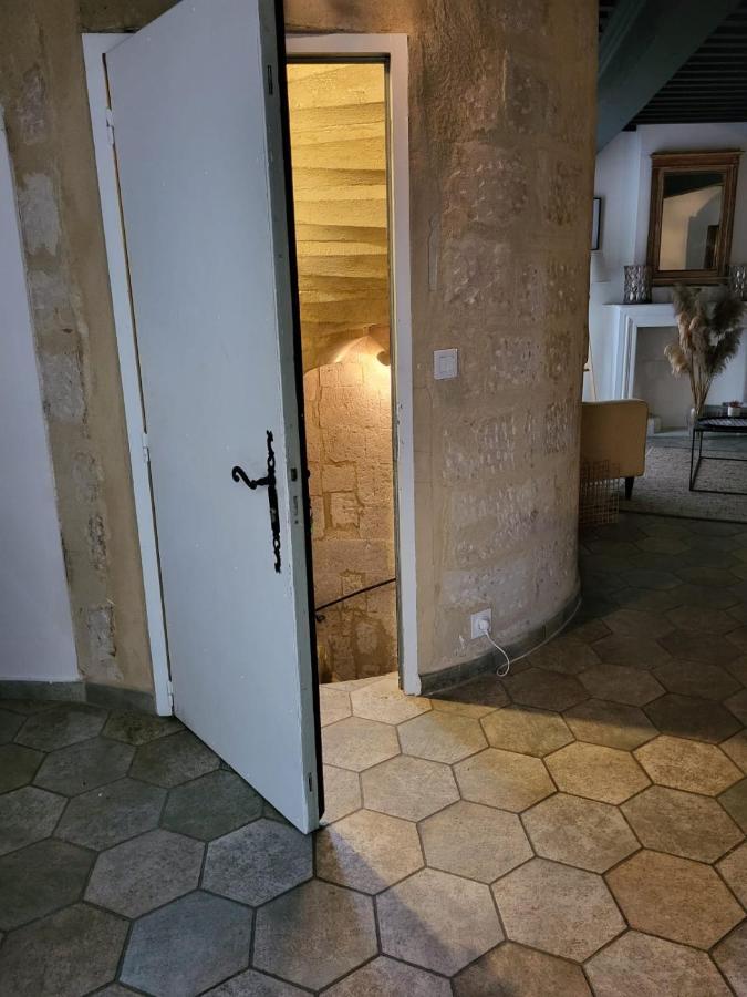 Uzes, Au Coeur Du Centre Medieval Le Logis Du Consul Un Bien D'Exception Du Xvieme Siecle 외부 사진