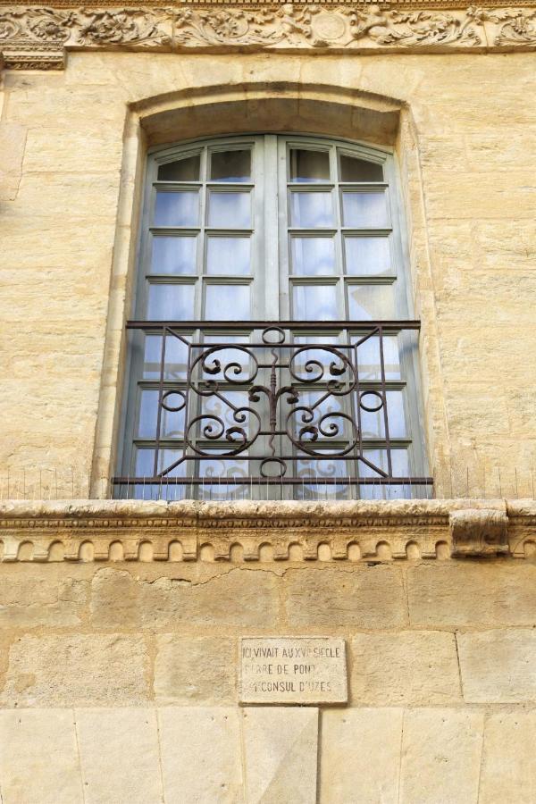 Uzes, Au Coeur Du Centre Medieval Le Logis Du Consul Un Bien D'Exception Du Xvieme Siecle 외부 사진